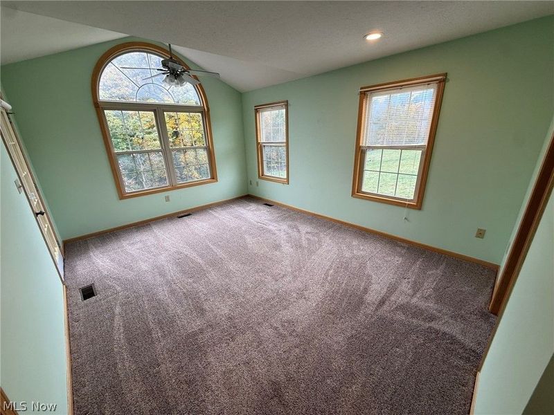 10387 Private Road 275, Millersburg, OH 44654 Photo 14