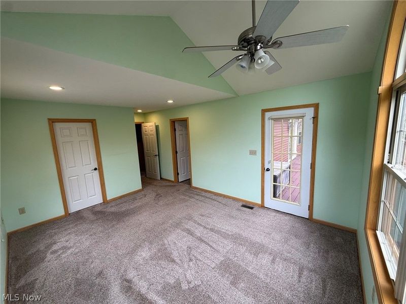 10387 Private Road 275, Millersburg, OH 44654 Photo 15