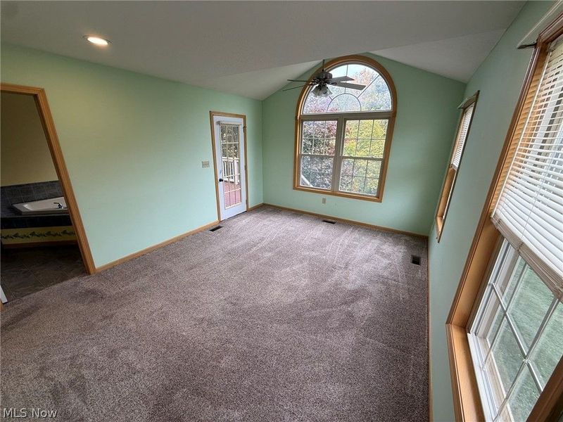 10387 Private Road 275, Millersburg, OH 44654 Photo 16