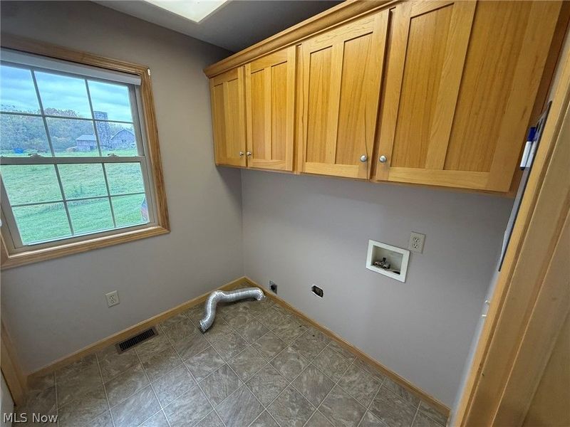 10387 Private Road 275, Millersburg, OH 44654 Photo 28