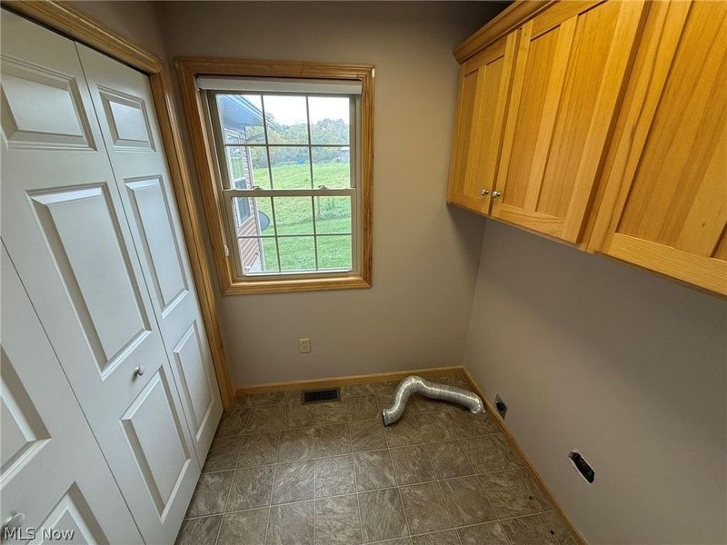 10387 Private Road 275, Millersburg, OH 44654 Photo 29