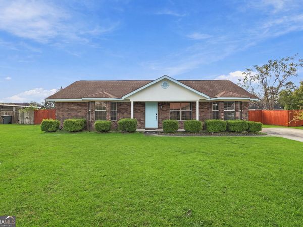 814 Waterfield Drive, Hinesville, GA 31313