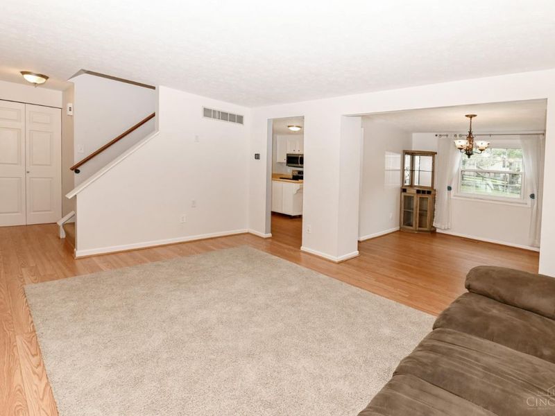1858 Leway Drive, Fairfield, OH 45014 Photo 7