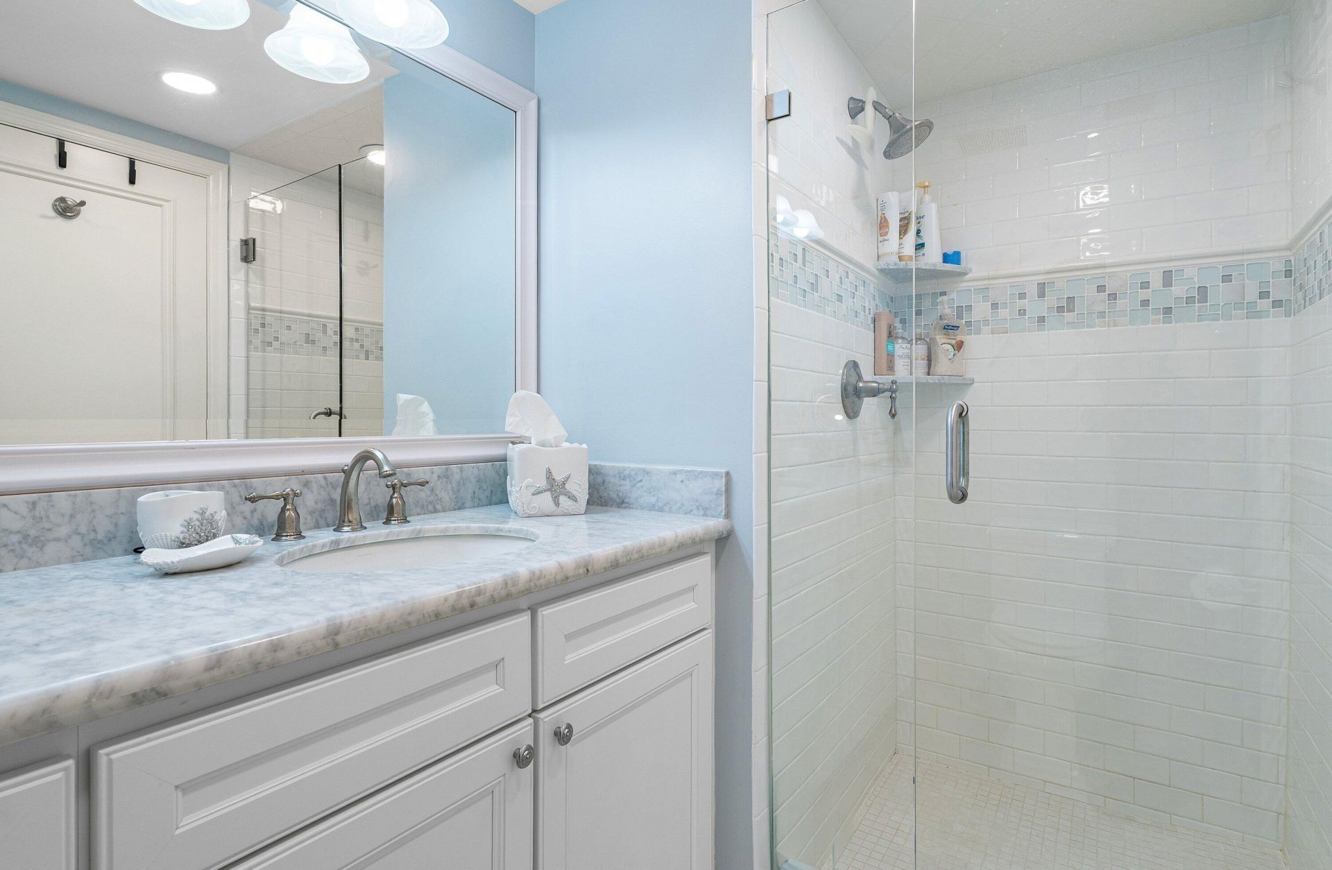 100 SE 5th Avenue, Unit 414, Boca Raton, FL 33432 Photo