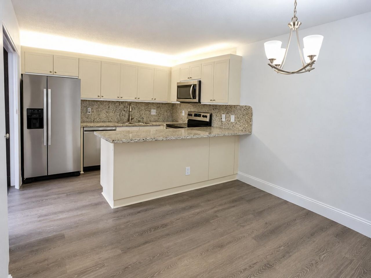 9851 NW 6th Place, Plantation, FL 33324 Photo