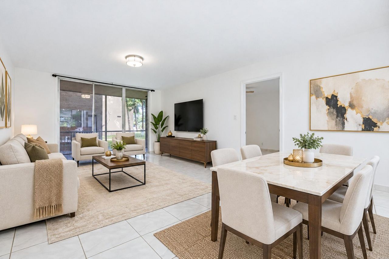 3121 NW 47th Avenue, Unit 109, Lauderdale Lakes, FL 33319 Photo
