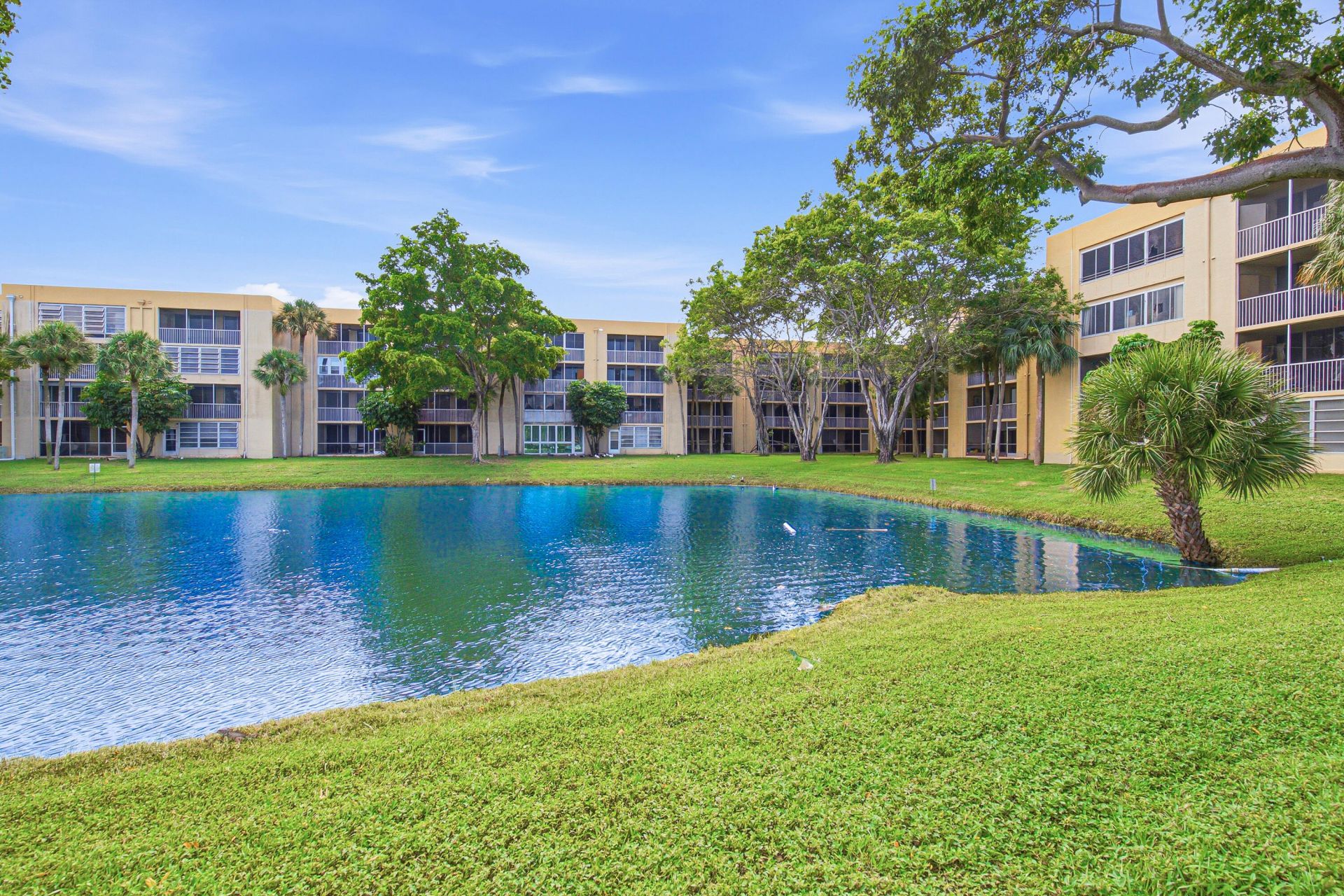 3121 NW 47th Avenue, Unit 109, Lauderdale Lakes, FL 33319 Photo
