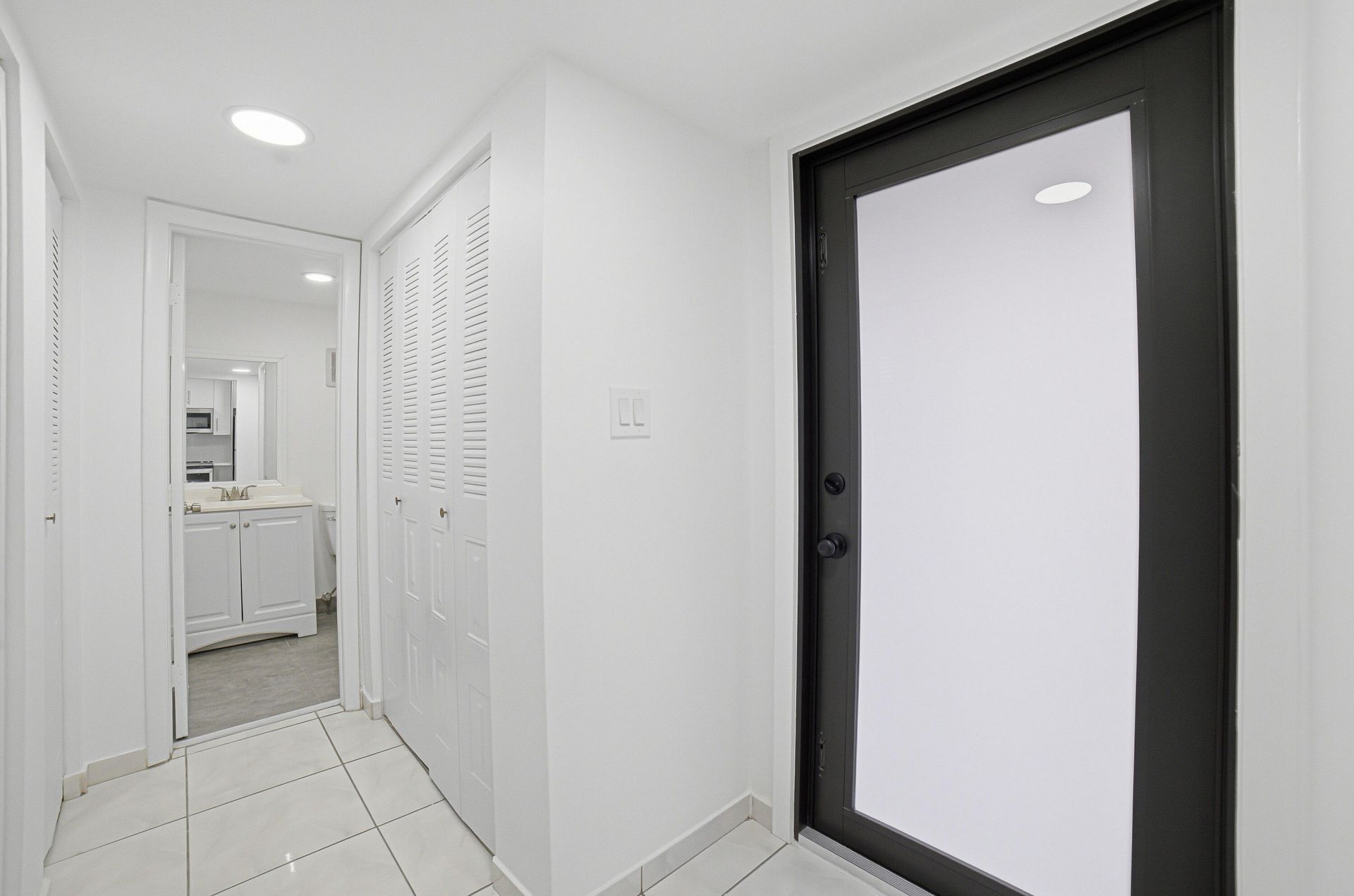 3121 NW 47th Avenue, Unit 109, Lauderdale Lakes, FL 33319 Photo