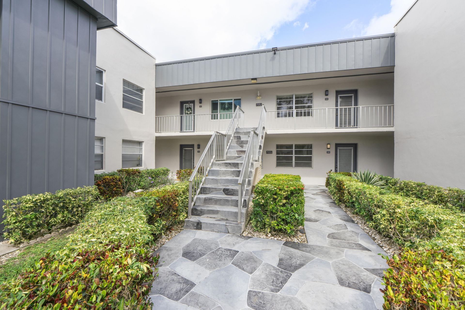 197 Normandy Lane, Unit E, Delray Beach, FL 33484 Photo