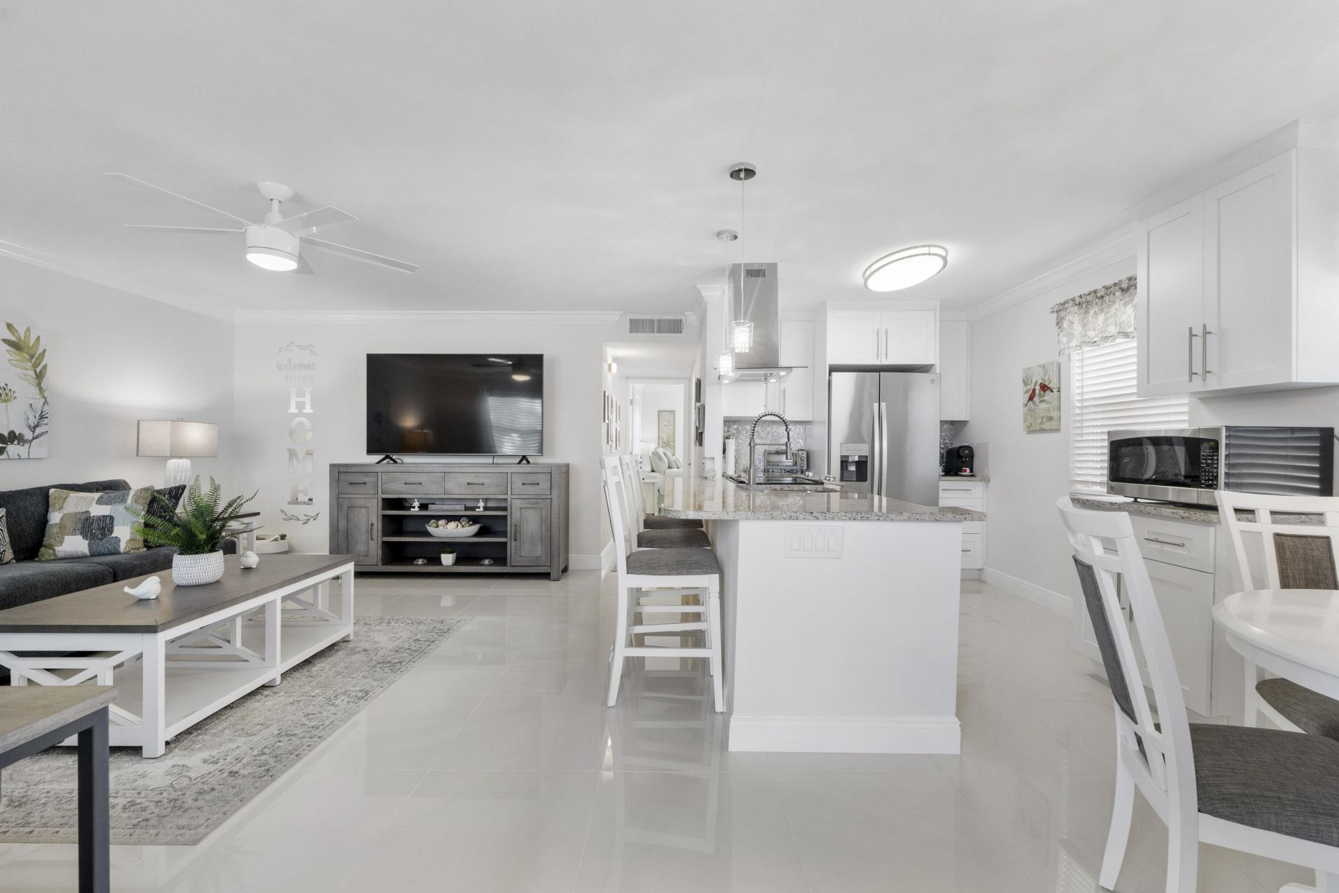 197 Normandy Lane, Unit E, Delray Beach, FL 33484 Photo