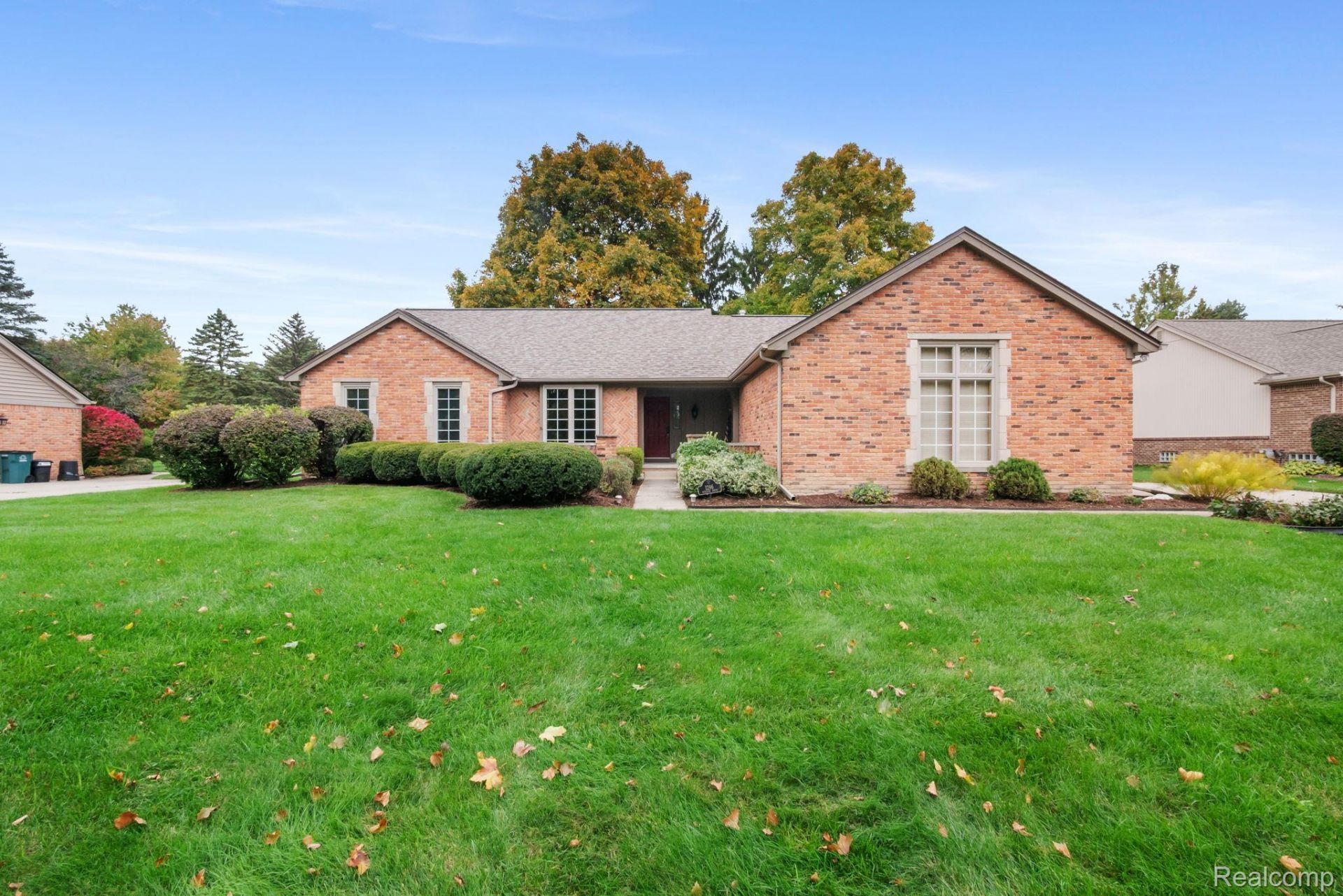 1286 Kinlock Drive, Troy, Mi 48098 Main Photo
