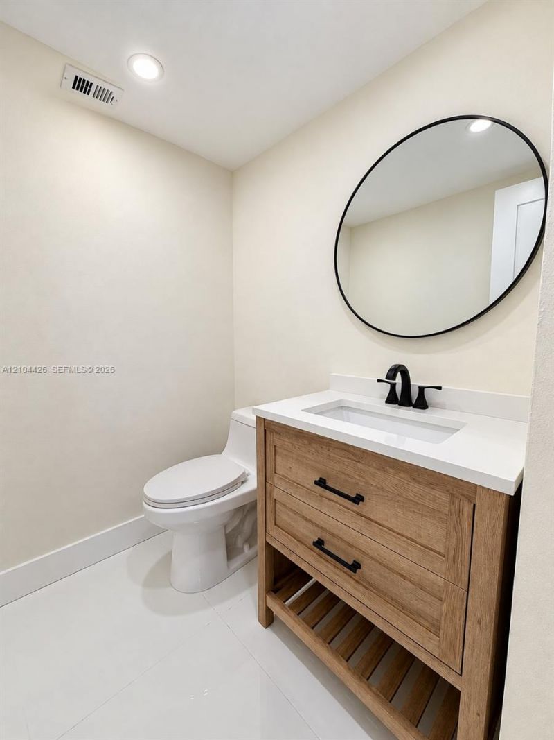 13155 Ixora Ct , Unit 804, North Miami, FL 33181 Photo
