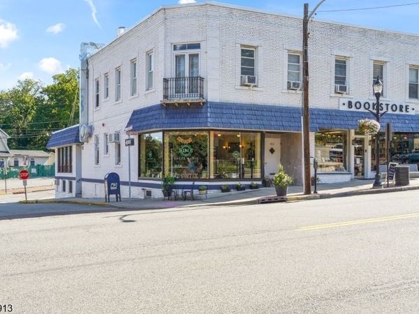460 Bloomfield Ave, Unit 3, Verona, NJ 07044