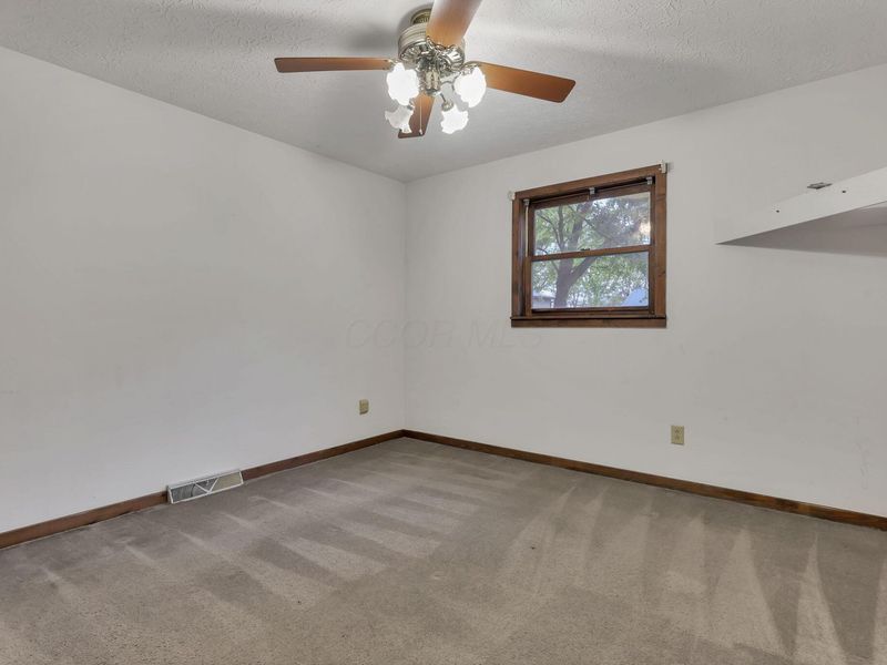 6888 Harlem Road , Westerville, OH 43081 Photo 25
