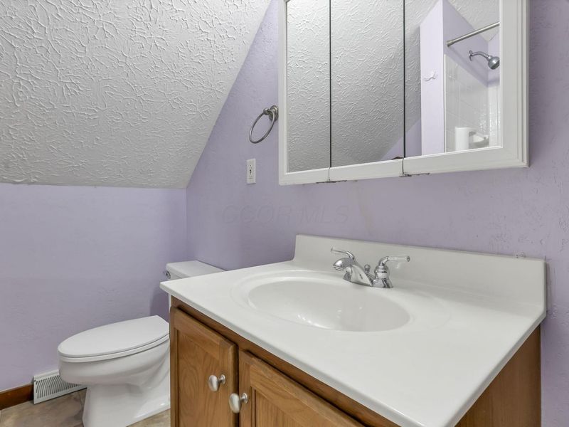 6888 Harlem Road , Westerville, OH 43081 Photo 43
