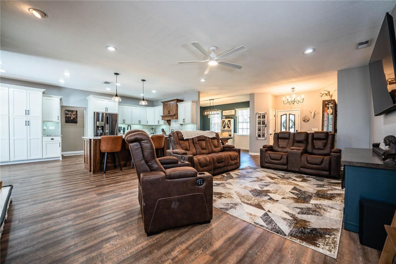 6206 Forestwood Drive W, Lakeland, FL 33811 Photo