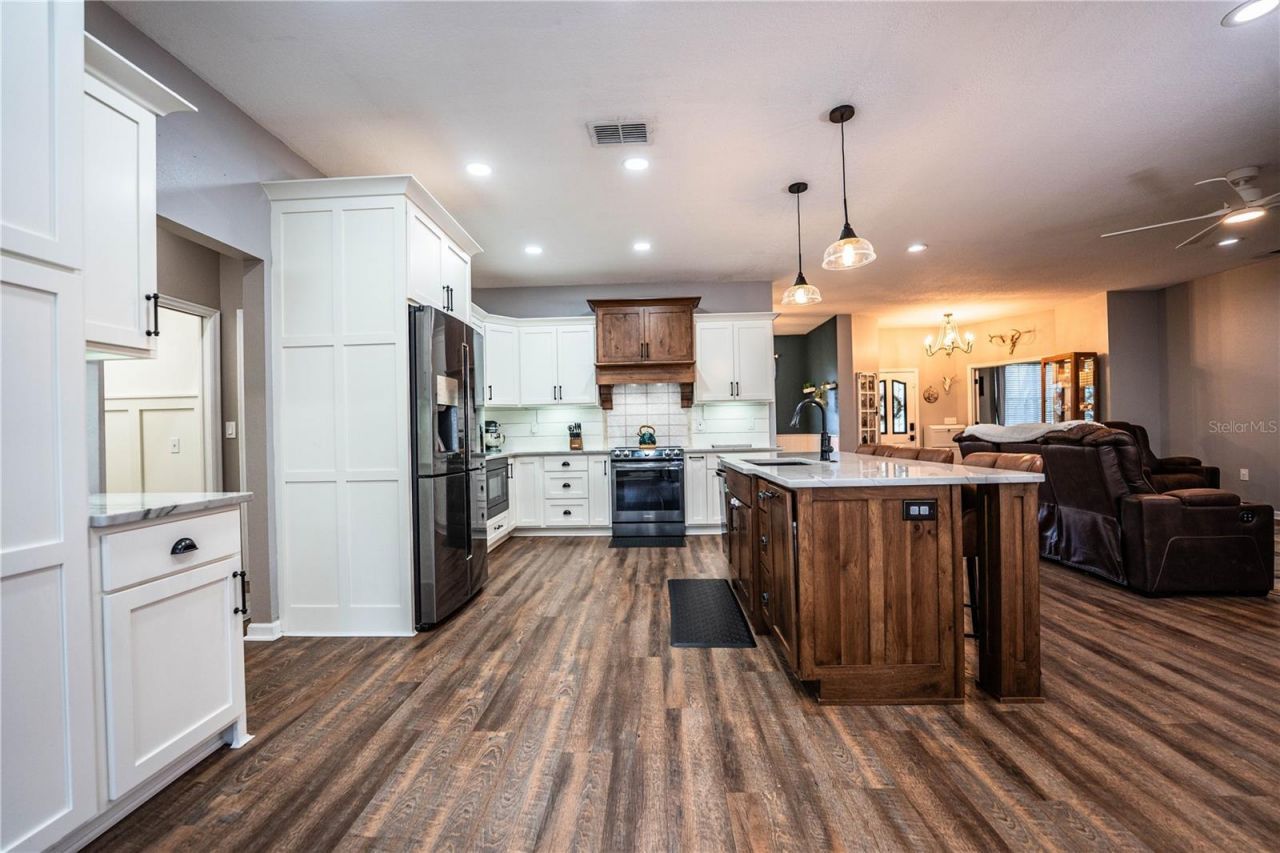 6206 Forestwood Drive W, Lakeland, FL 33811 Photo