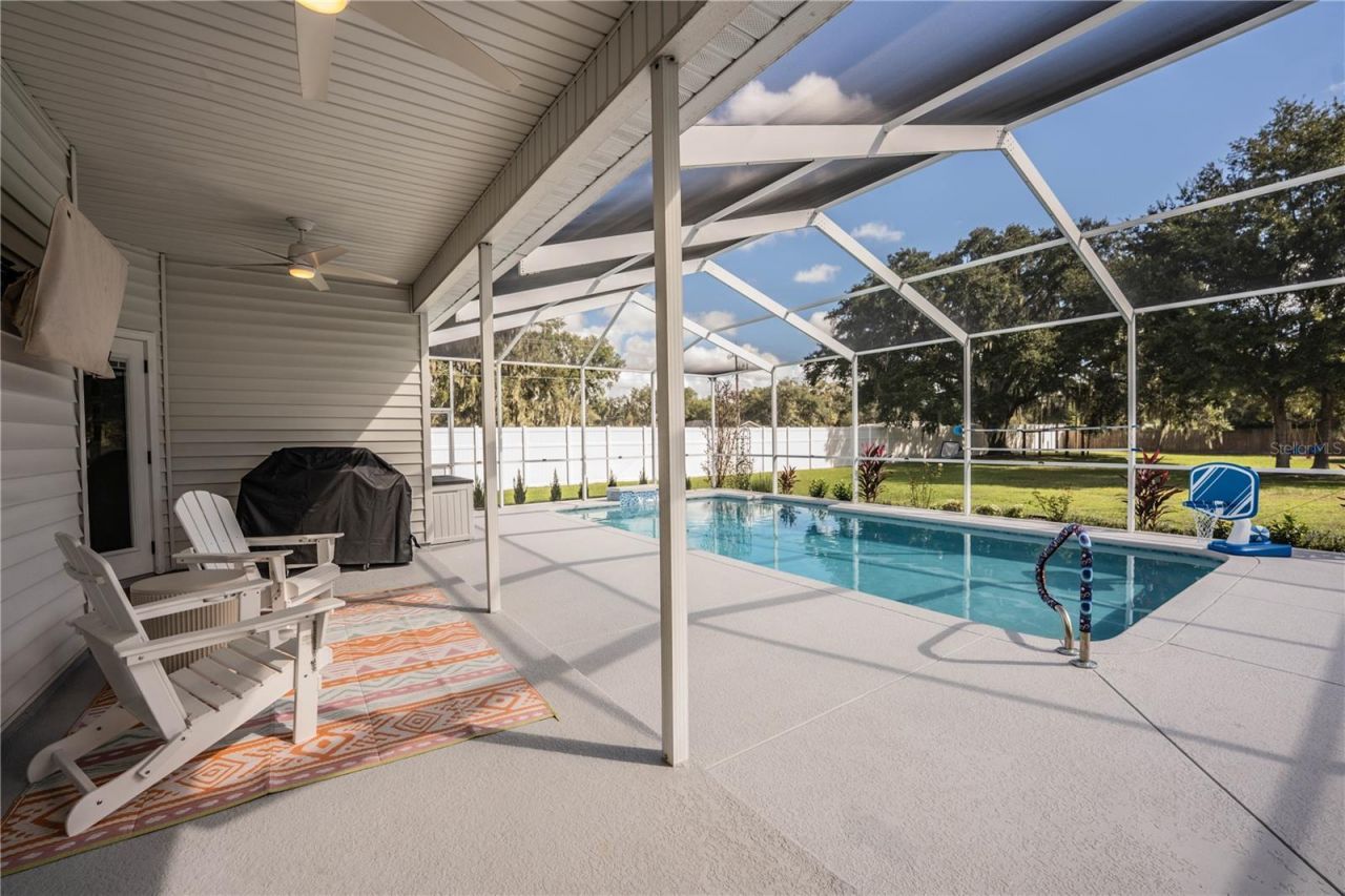 6206 Forestwood Drive W, Lakeland, FL 33811 Photo