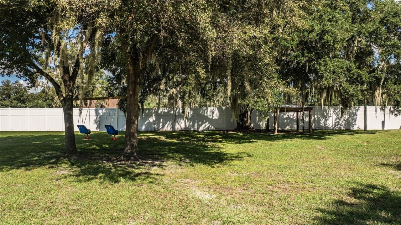 6206 Forestwood Drive W, Lakeland, FL 33811 Photo