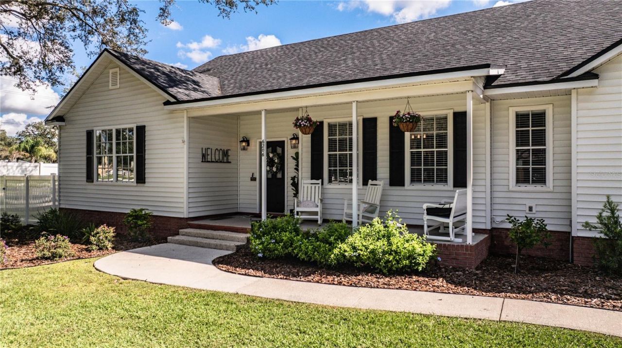 6206 Forestwood Drive W, Lakeland, FL 33811 Photo