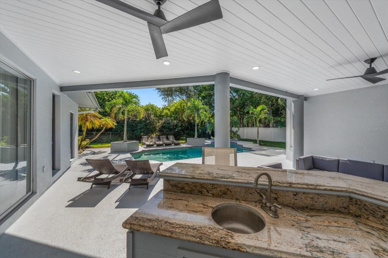 2265 Kent Drive, Largo, FL 33774 Photo