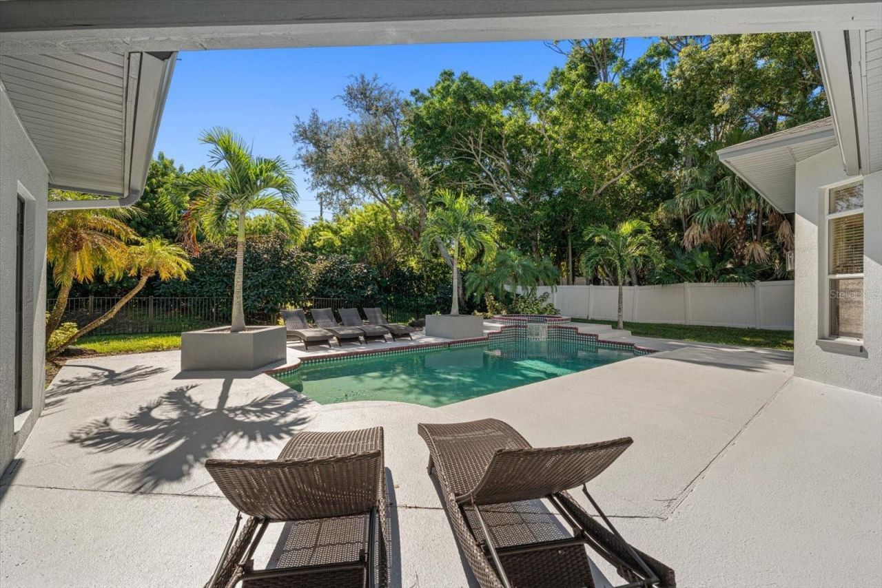2265 Kent Drive, Largo, FL 33774 Photo