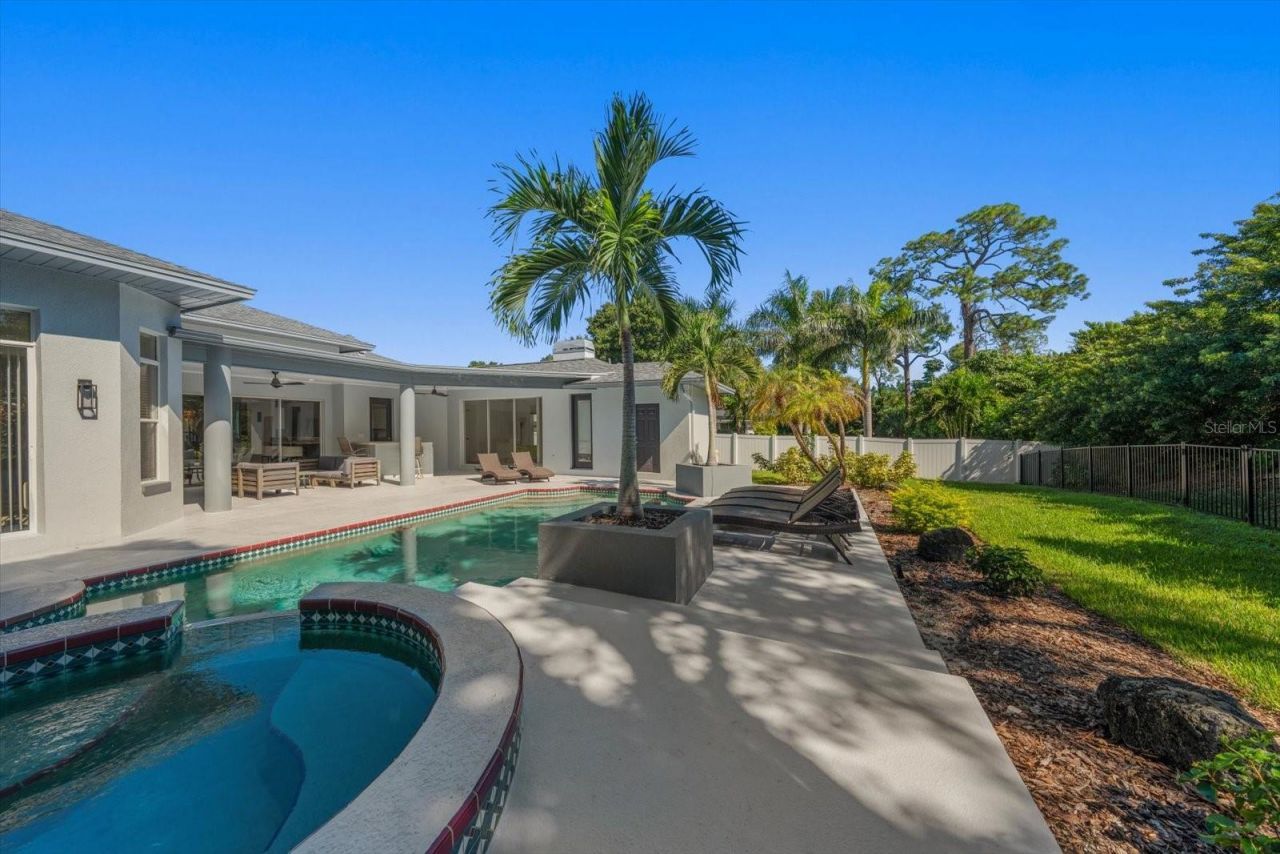 2265 Kent Drive, Largo, FL 33774 Photo