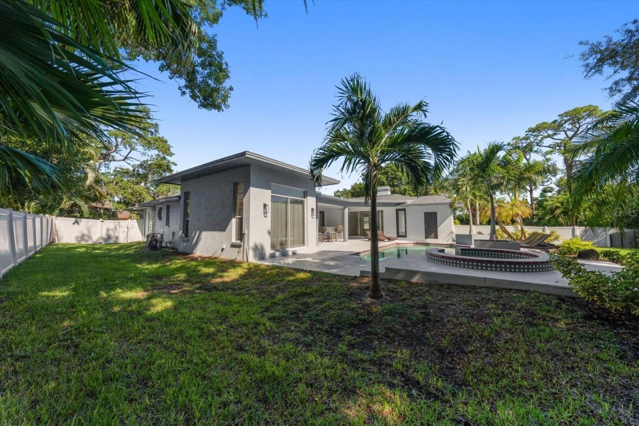 2265 Kent Drive, Largo, FL 33774 Photo