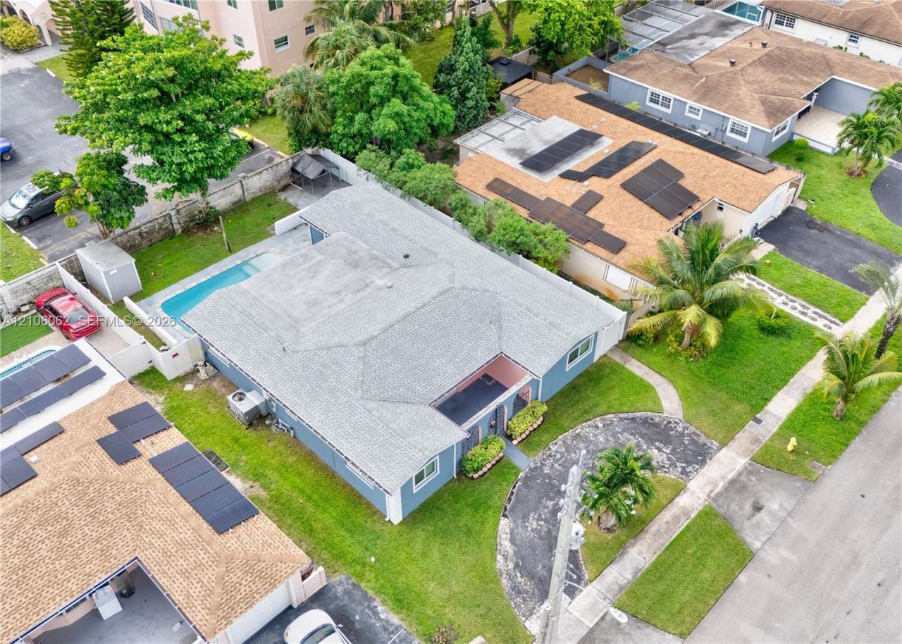 4200 NW 42nd St, Lauderdale Lakes, FL 33319 Photo