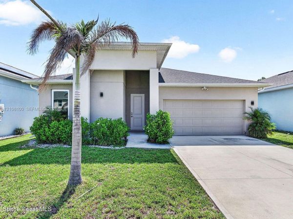 1068 SW Corbin Cir , Palm Bay, FL 32908