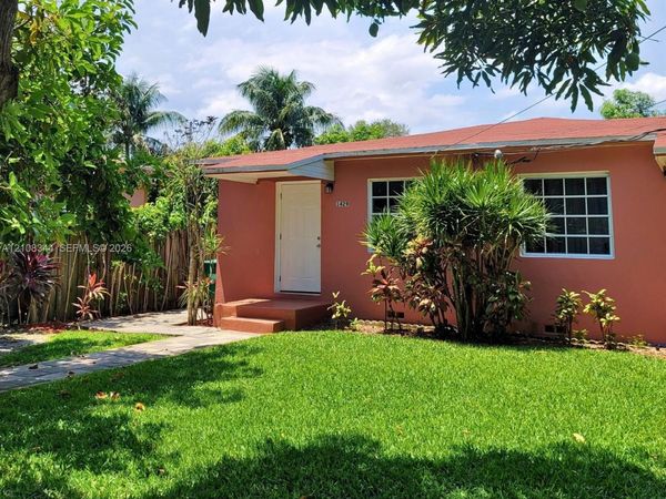 1429 NE 147th St , Unit 1429, Miami, FL 33161
