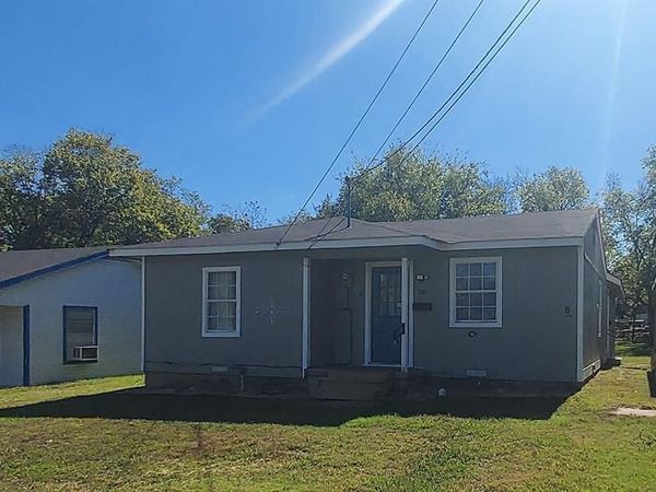 901 Park Street, Greenville, TX 75401