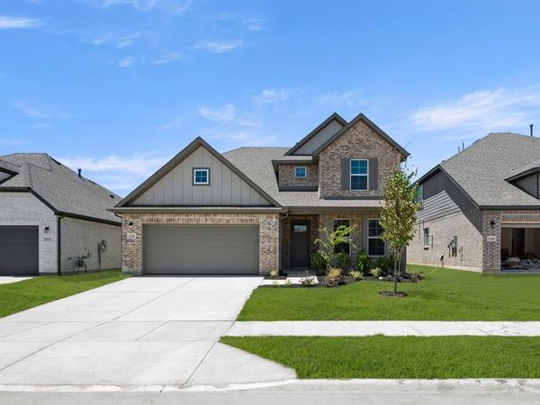 2124 Bloomsbury Lane, Forney, TX 75126