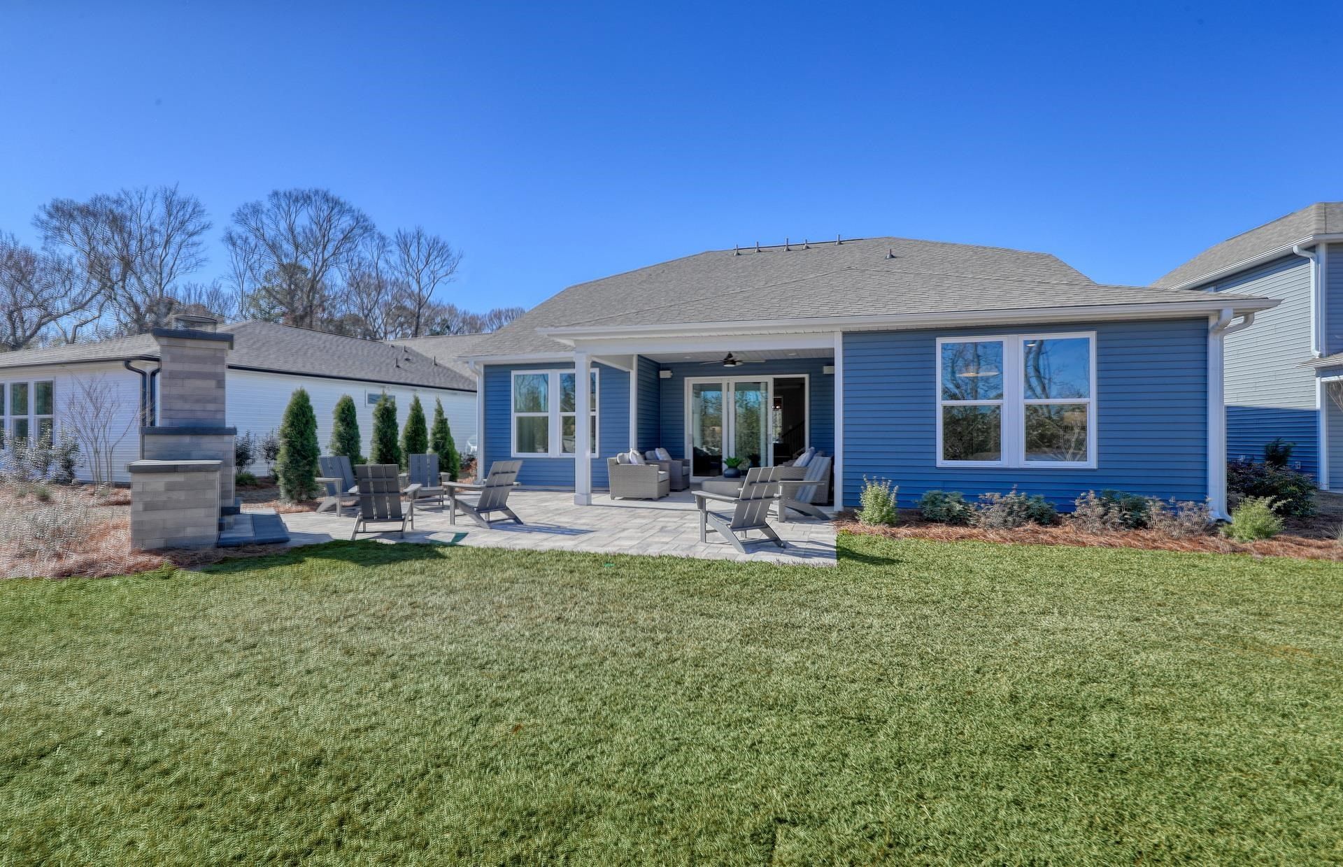 384 River Edge Dr.  Photo 15