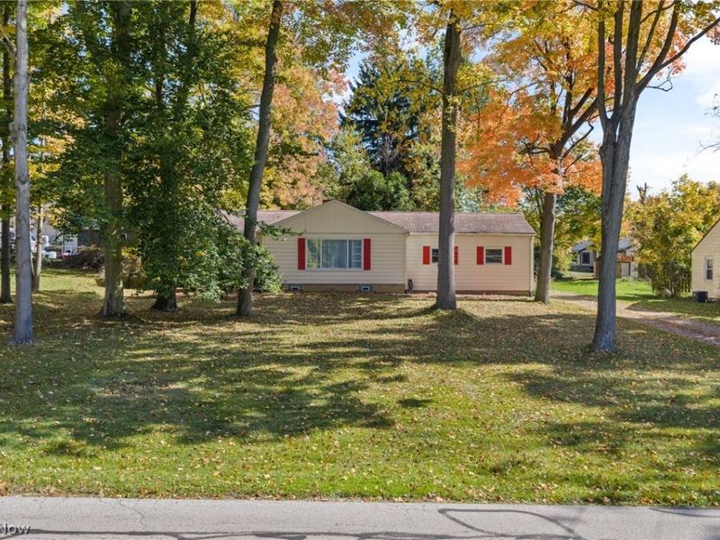 325 Westview Avenue, Wadsworth, OH 44281 Photo 5