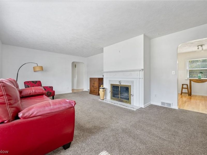 325 Westview Avenue, Wadsworth, OH 44281 Photo 9
