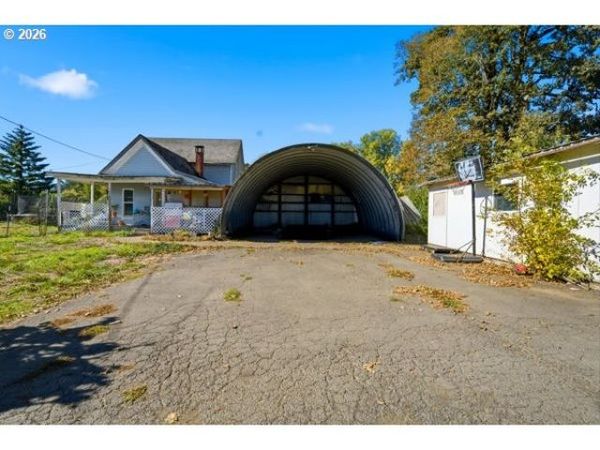 19245 FALLS CITY RD, Dallas, OR 97338