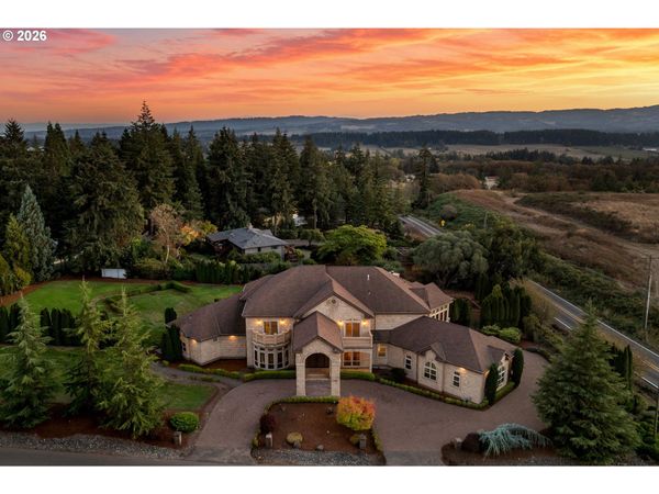 20420 SW LEONARDO LN, Beaverton, OR 97007