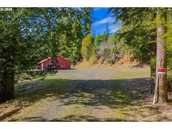57514 GATEWAY RD, Coquille, OR 97423