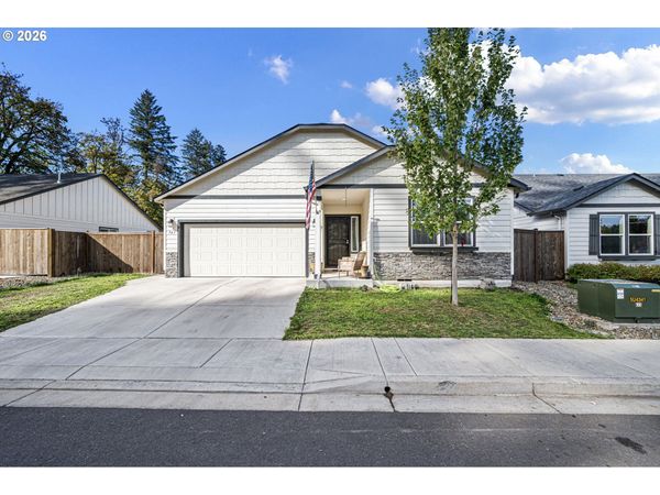 763 S 53RD PL, Springfield, OR 97478