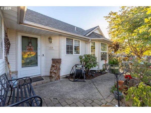 5728 MOONSTONE LOOP, Salem, OR 97306