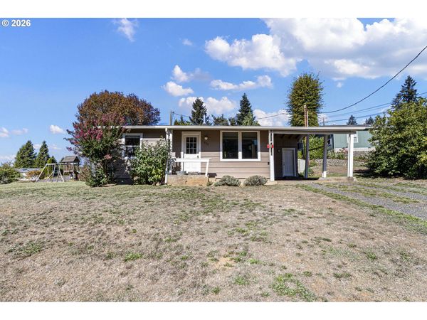 532 2ND ST, Elkton, OR 97436