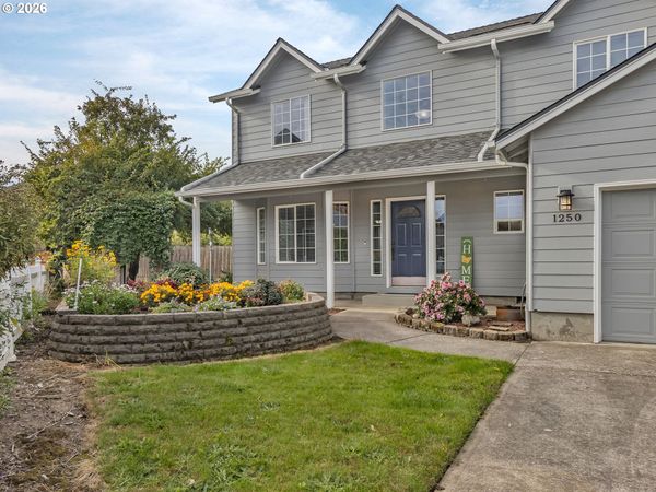 1250 HORIZON RIDGE NE CT, Keizer, OR 97303