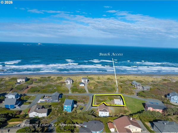 93899 MINER DR, Gold Beach, OR 97444