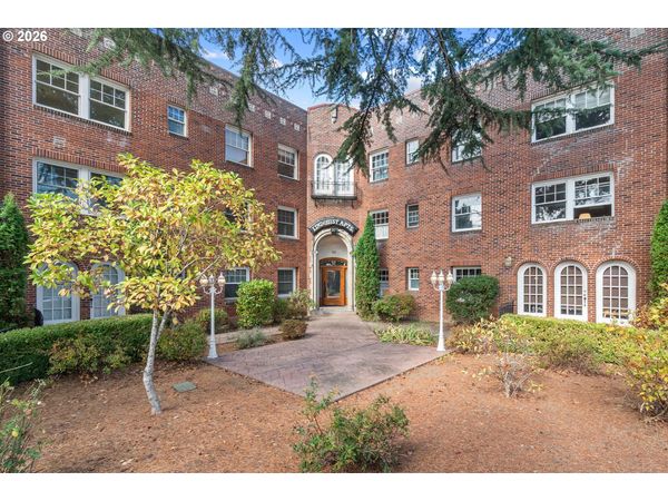 711 NE RANDALL AVE, Unit 301, Portland, OR 97232