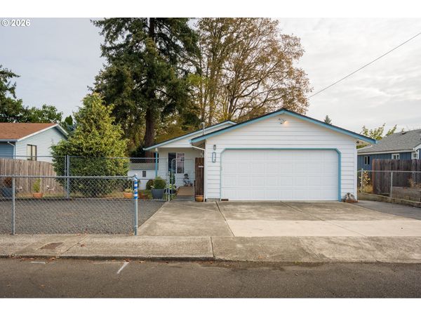 334 S 18TH ST, St. Helens, OR 97051
