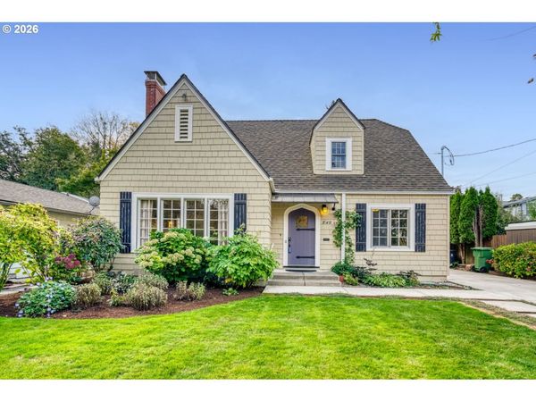 540 LEFFELLE SE ST, Salem, OR 97302