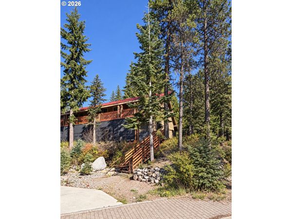 89048 E LITTLE TRL, Government Camp, OR 97028