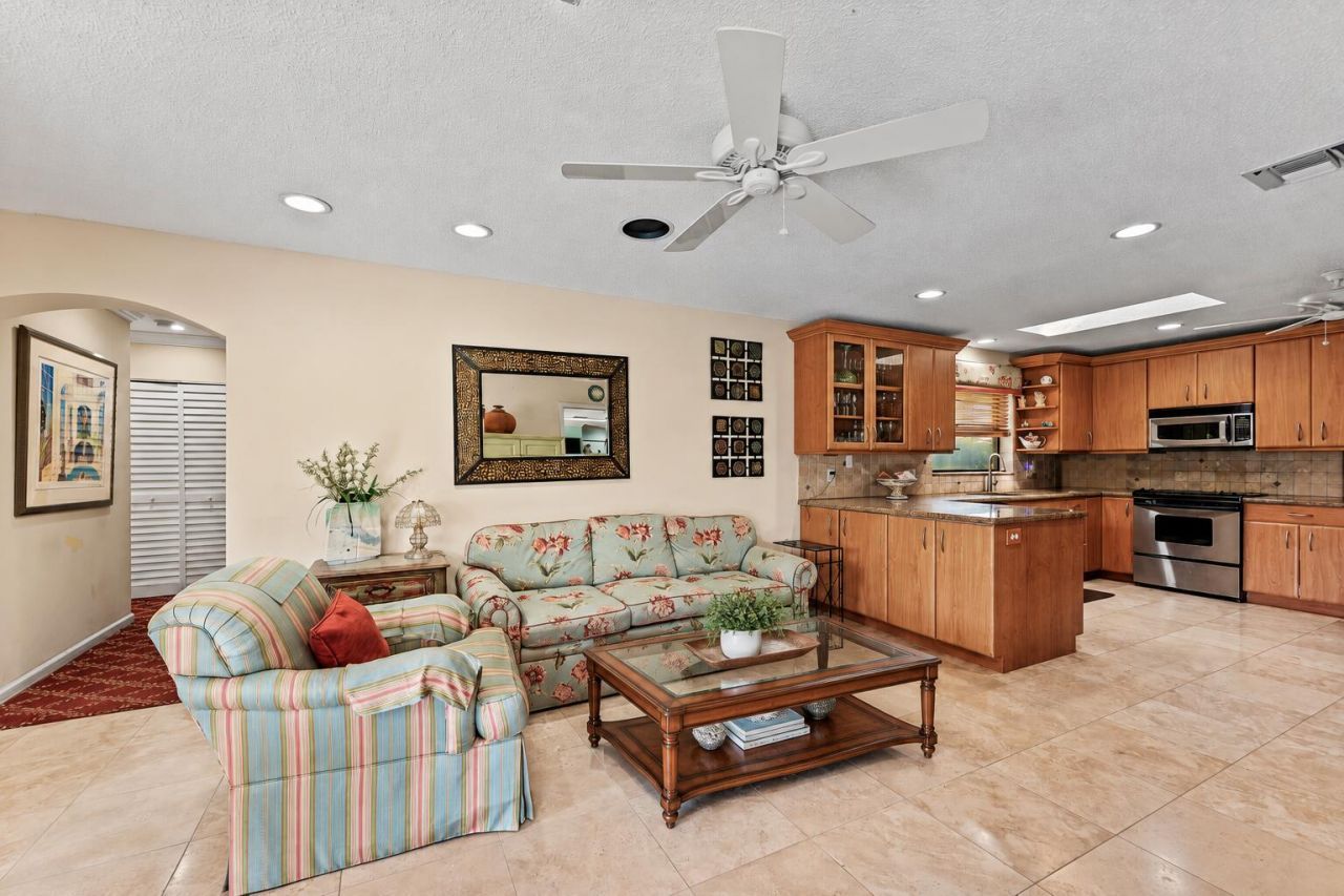 16821 Rose Apple Drive, Delray Beach, FL 33445 Photo