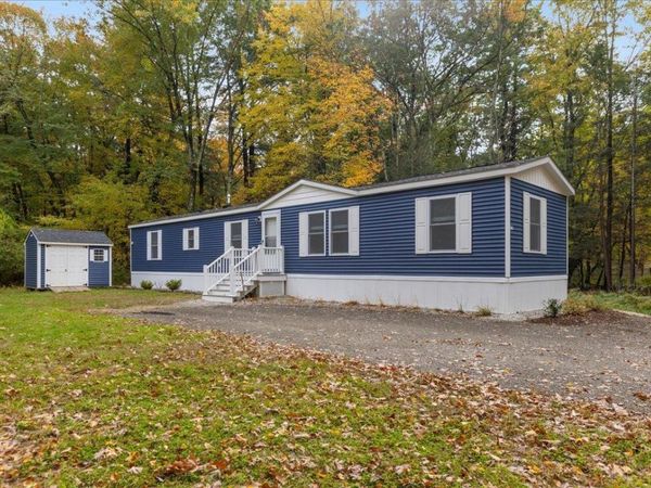 18 Westchester Street, Salem, NH 03079